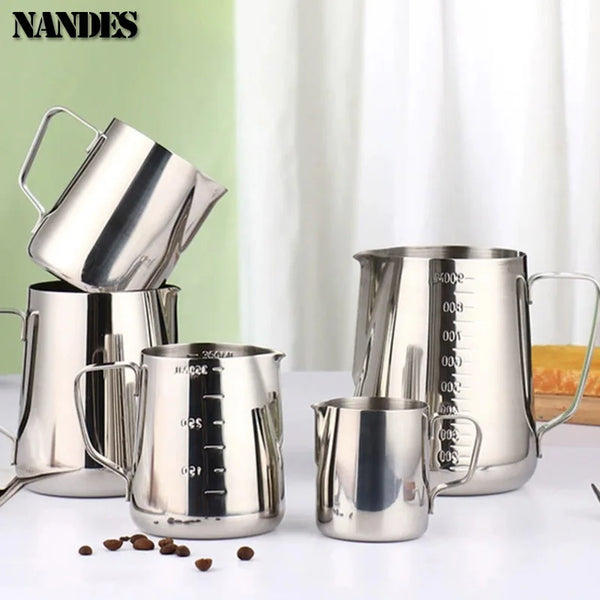 Edelstahl-Milchaufschäumer- und -gießset für Kaffeegetränke