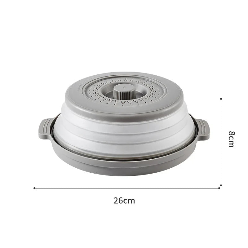 Tapa y protector de salpicaduras redondo de microondas gris claro con centro texturizado y borde blanco.
