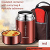 Rotes isoliertes Edelstahl-Lebensmittelflaske mit Deckel und tragbare Besteckware in einer Tasche.