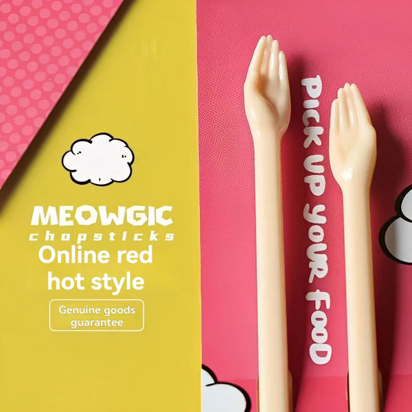 Ein Paar hellrosa Chopsticks vor pinkem Hintergrund mit Aufforderung zum Essen.