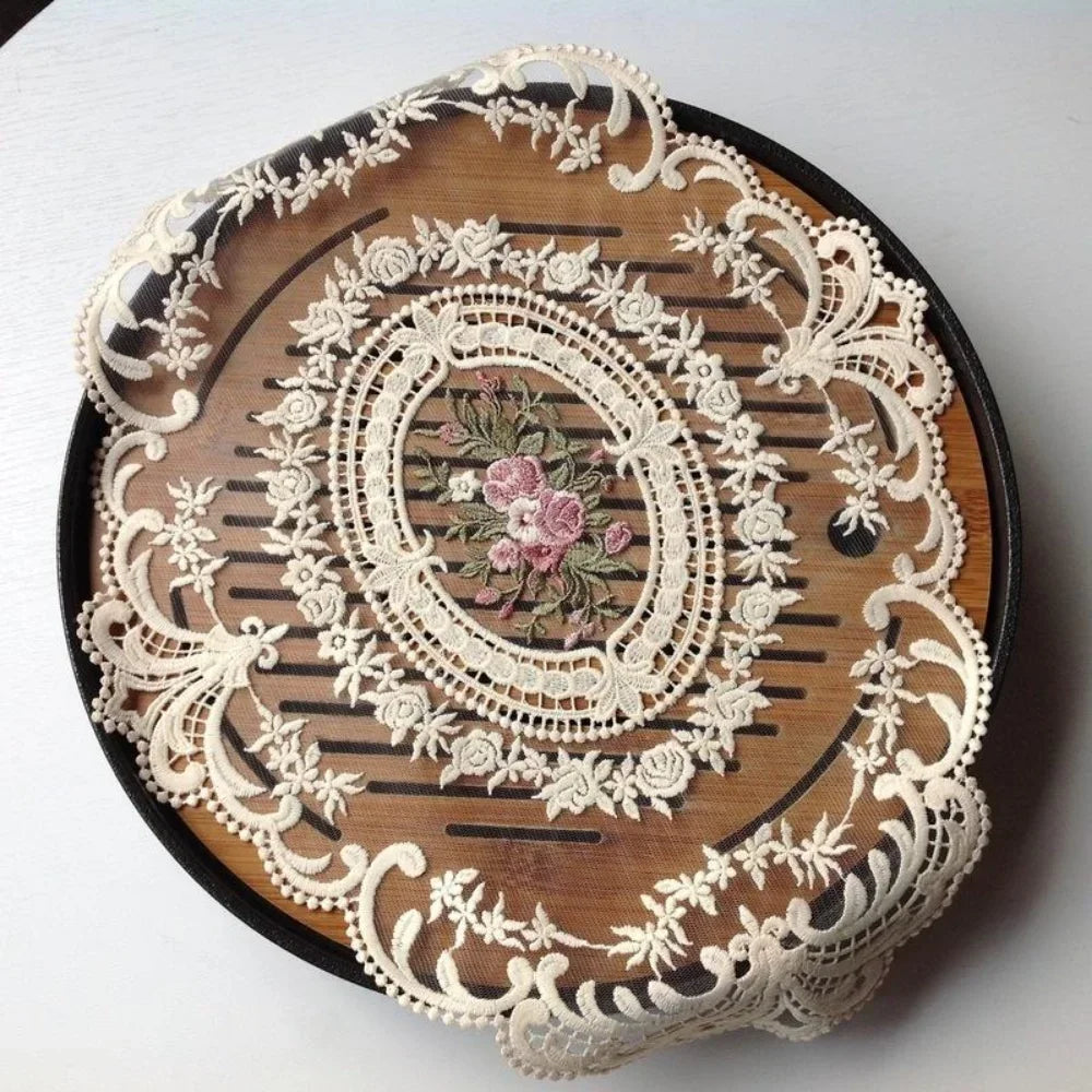 Oval embroidered lace coasters made of wood with floral patterns for home decor
