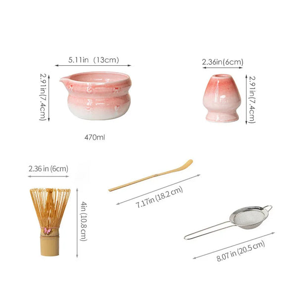 Set japanischer Matcha-Werkzeuge mit rosa Keramikschale, Bambus-Schenker und Metalllöffel