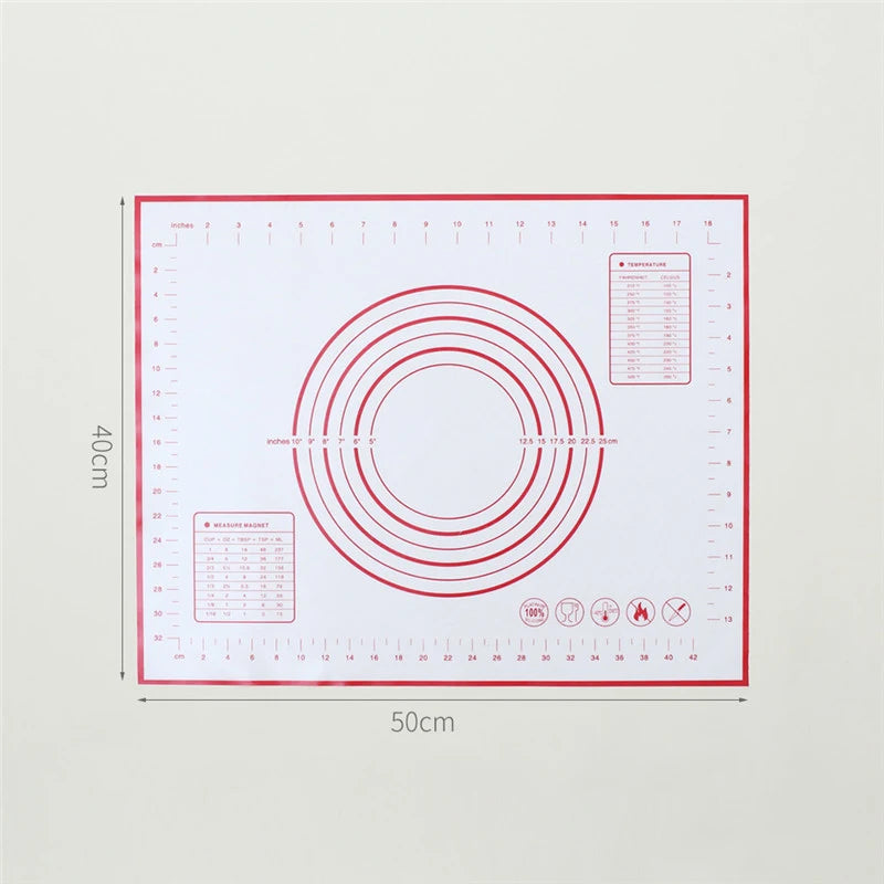 Silikon-Backmatte-Set mit Messlinien und kreisförmigem Muster auf weißem Hintergrund