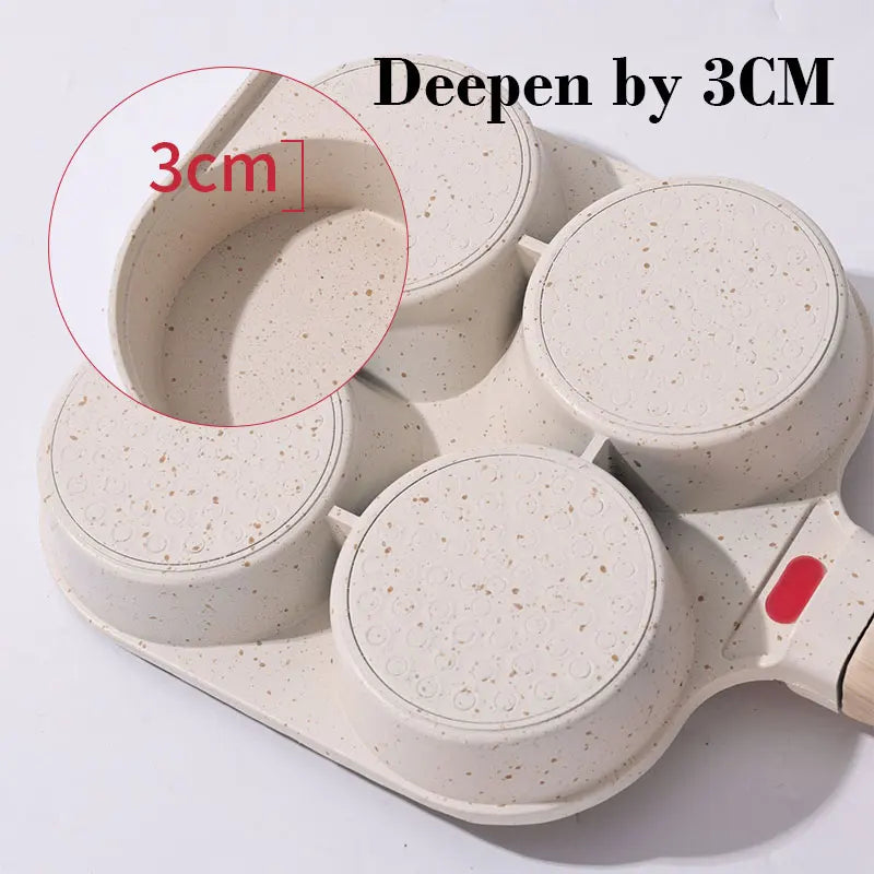 A white nonstick omelette pan with a lid is shown, demonstrating a 3cm deepening feature.