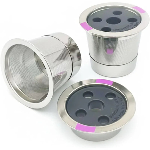 Wiederverwendbare Edelstahl K-Cup Filter in verschiedenen Winkeln