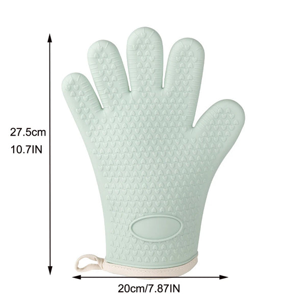 Helle Minzsilikon-Backhandschuhe mit strukturiertem Muster vor weißem Hintergrund.