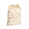 Una bolsa de pan de cera reutilizable llena de diversos productos horneados y pan.