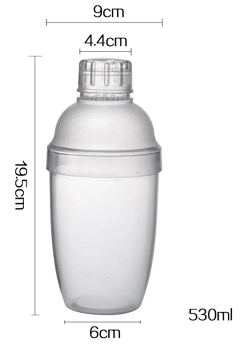 A clear plastic cocktail shaker bottle with a screw cap, measuring 530ml.
